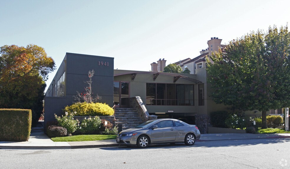 1941 O'Farrell St, San Mateo, CA à louer - Photo de l’immeuble – Image 1 sur 7
