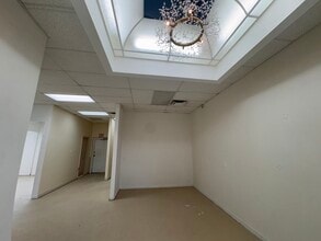 24901 Sandhill Blvd, Punta Gorda, FL à louer Photo intérieure– Image 2 sur 7