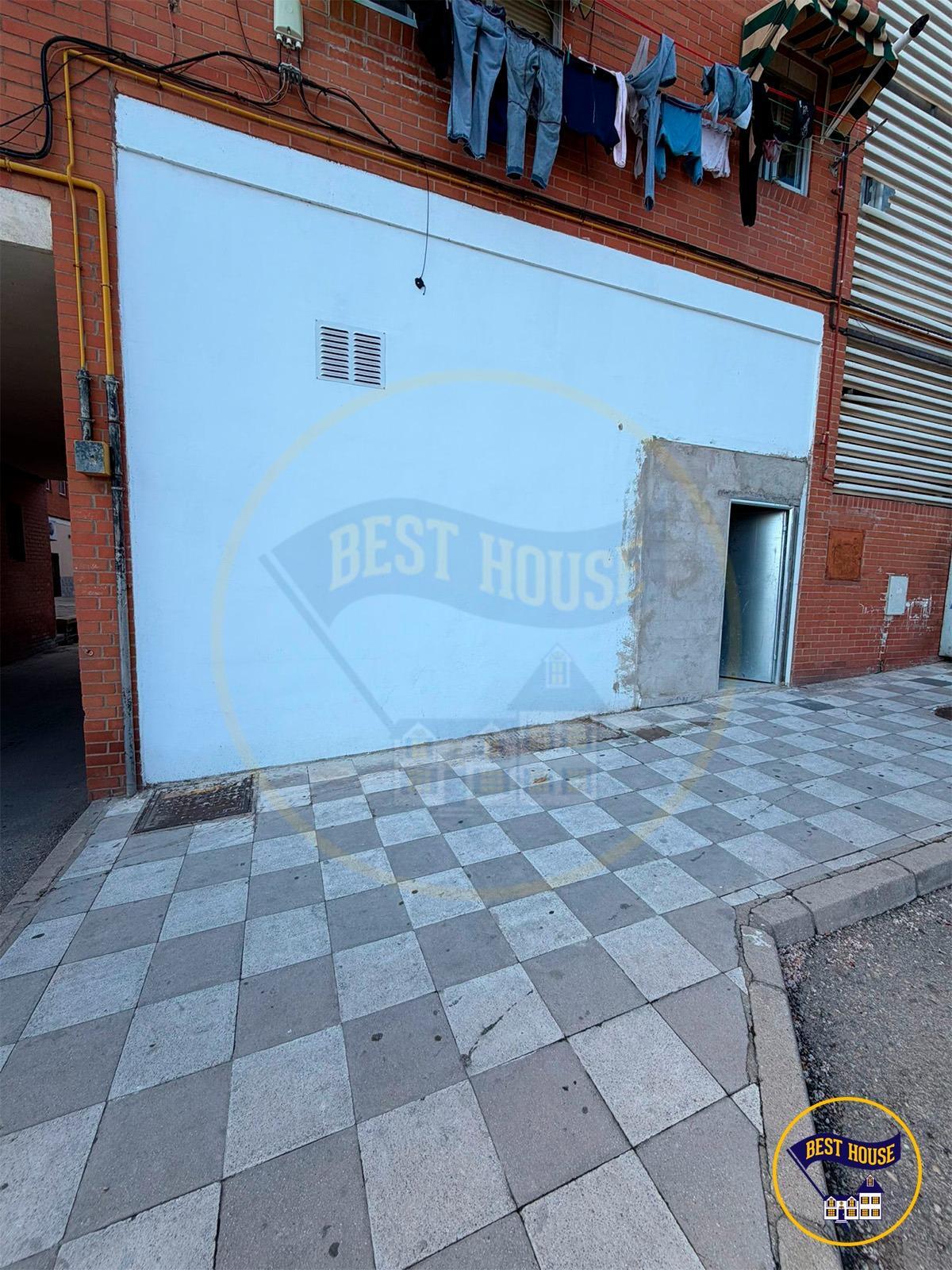 Immeuble residentiel dans Cuenca, Cuenca à vendre Photo de l’immeuble– Image 1 sur 5