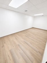 6920 Miramar Rd, San Diego, CA à louer Photo intérieure– Image 1 sur 2