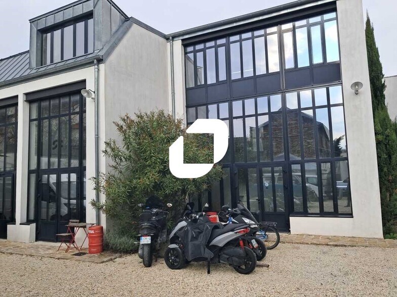Bureau dans Arcueil à louer - Photo de l’immeuble – Image 2 sur 26