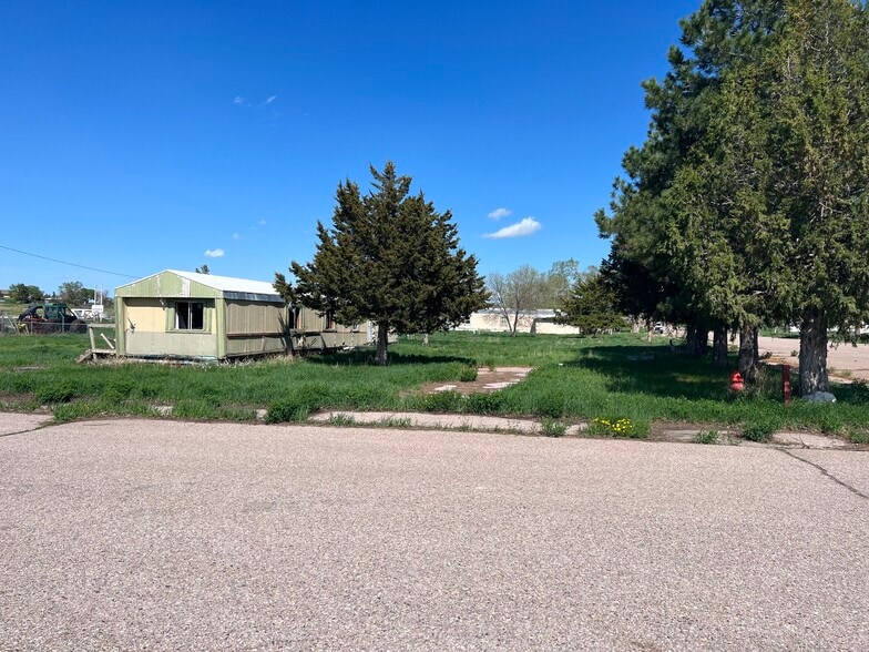 15 Regency Ct, Chadron, NE à vendre - Photo de l’immeuble – Image 2 sur 12