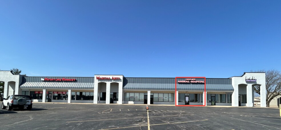 1045-1069 Cave Springs Blvd, Saint Peters, MO à louer - Photo principale – Image 1 sur 2