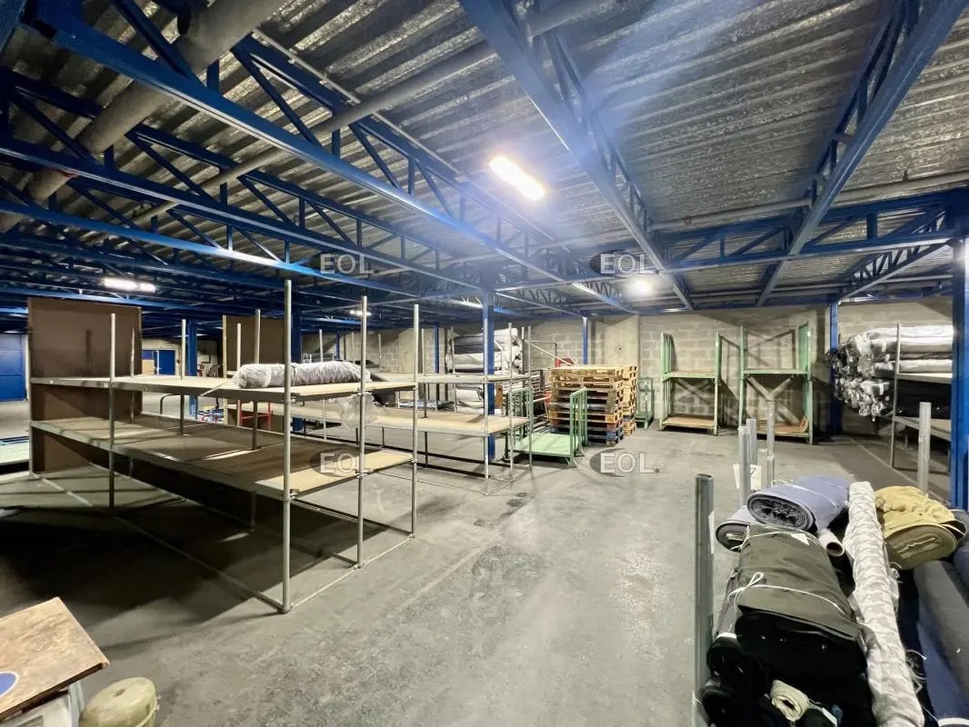 Industriel/Logistique dans Montreuil à vendre Photo intérieure– Image 1 sur 1