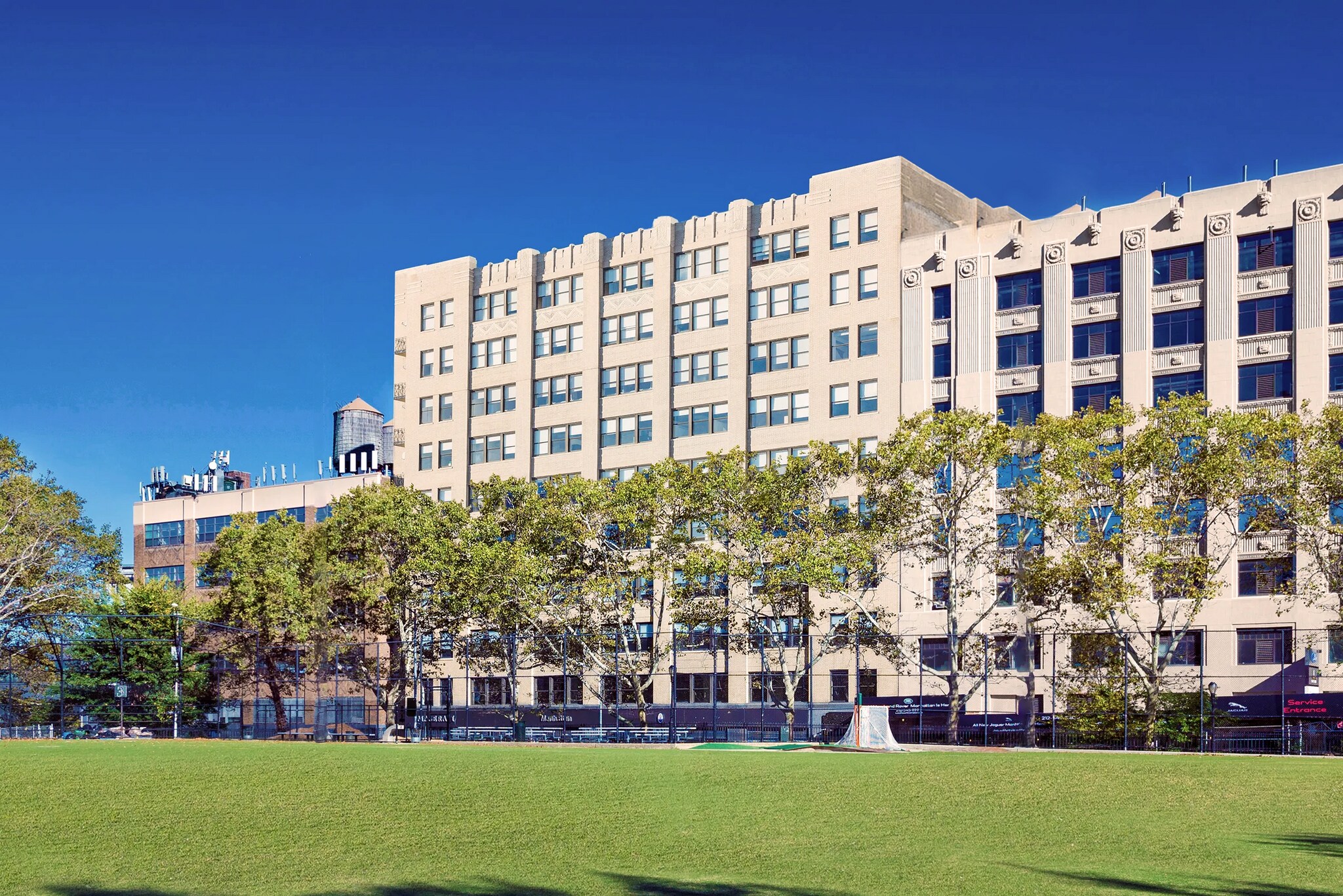 619 W 54th St, New York, NY à louer Photo principale– Image 1 sur 7