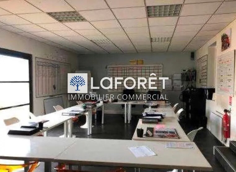 Industriel/Logistique dans Bordeaux à vendre - Photo intérieure – Image 2 sur 4