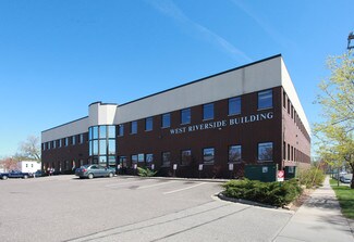 Plus de détails pour 221 W Madison St, Eau Claire, WI - Bureau à louer