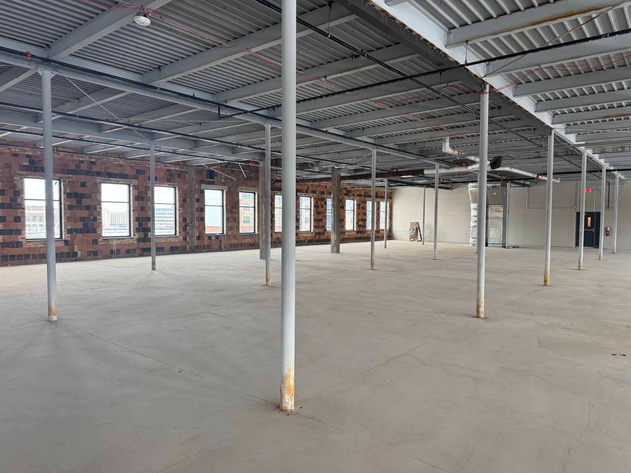 540 N Broadway, Green Bay, WI à louer Photo intérieure– Image 1 sur 5