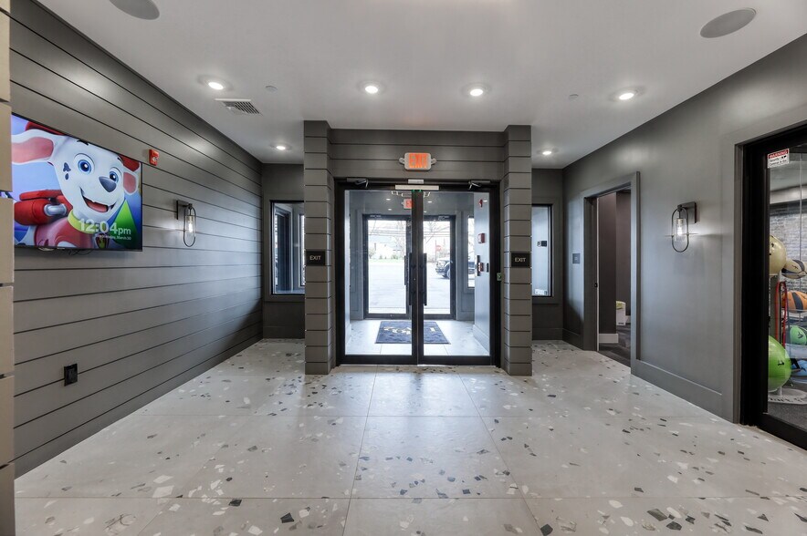 192 Livingston St, Northvale, NJ à louer - Hall d’entrée – Image 3 sur 4