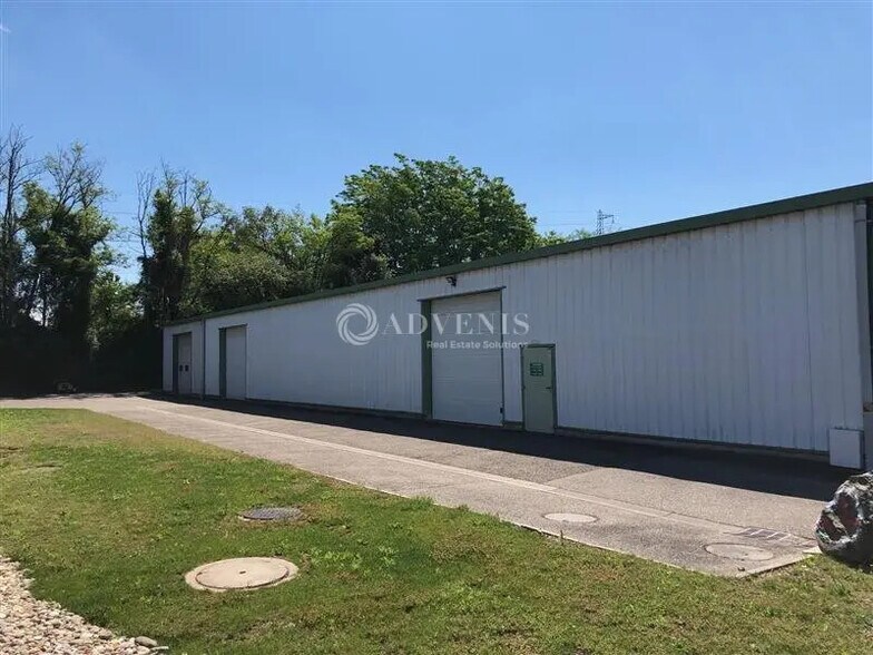 Local d’activités dans Geispolsheim à louer - Photo de l’immeuble – Image 2 sur 10