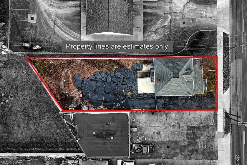 988 E 185th St, Cleveland, OH à vendre - Photo de l’immeuble – Image 3 sur 30