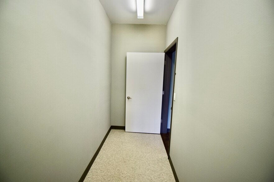 208 Parkinson St, Normal, IL à louer - Photo de l’immeuble – Image 2 sur 10