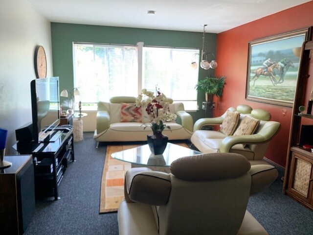 3351 Cesar Chavez, San Francisco, CA à vendre - Photo intérieure – Image 2 sur 9
