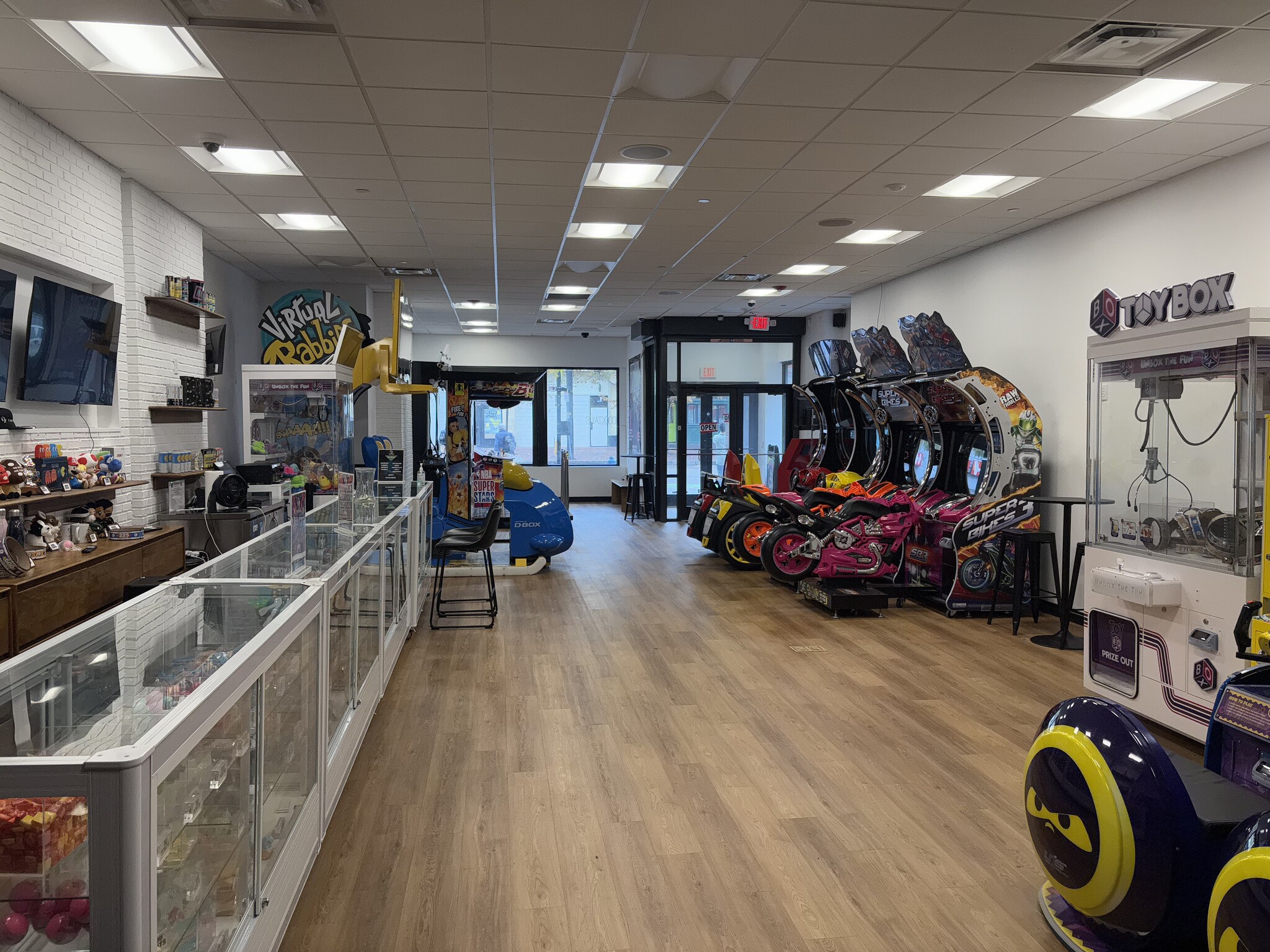 580 Massachusetts Ave, Cambridge, MA à louer Photo de l’immeuble– Image 1 sur 4