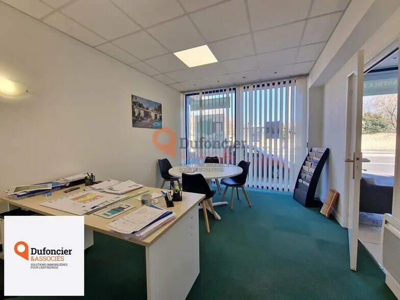 Immeuble residentiel dans Poitiers à vendre - Photo intérieure – Image 1 sur 3