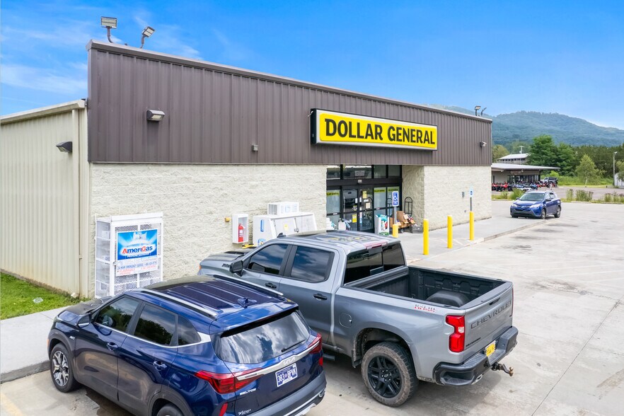 333 S Shady St, Mountain City, TN à vendre - Photo de l’immeuble – Image 3 sur 5