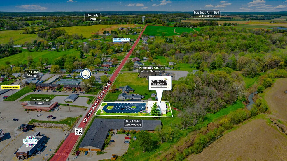 106 W Pike Ave, Petersburg, IN à vendre - Photo de l’immeuble – Image 2 sur 5