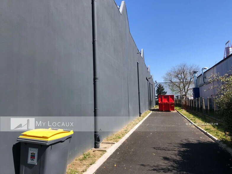 Industriel/Logistique dans Gennevilliers à louer - Photo de l’immeuble – Image 2 sur 8