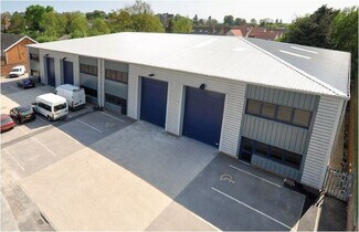 Plus de détails pour Southern Rd, Aylesbury - Industriel/Logistique à louer