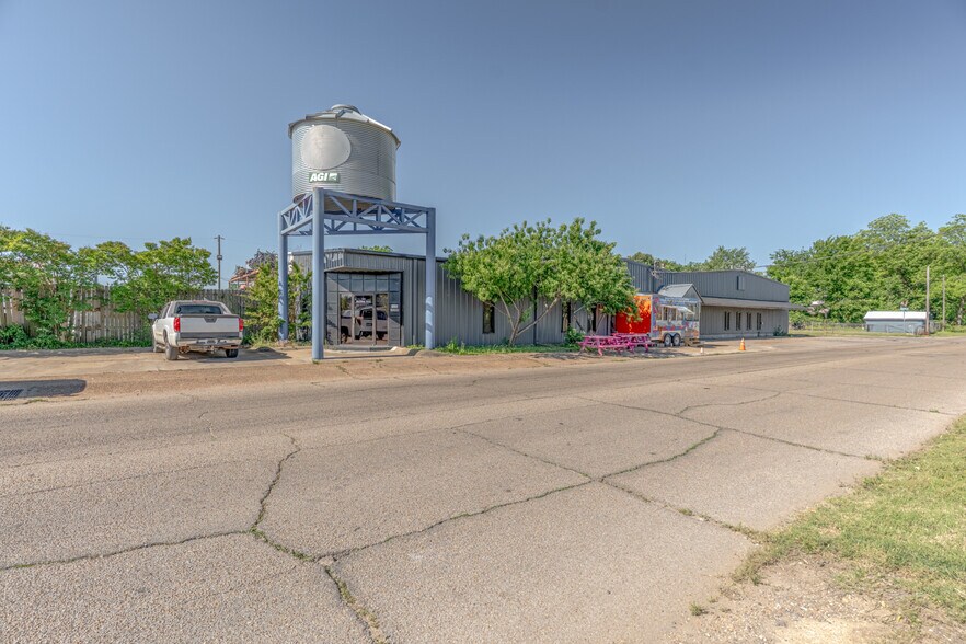301 Burke Ave, Jonesboro, AR à vendre - Photo de l’immeuble – Image 2 sur 74