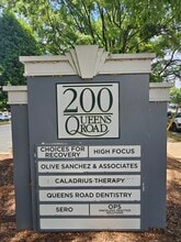 200 Queens Rd, Charlotte, NC à louer Autre– Image 1 sur 2