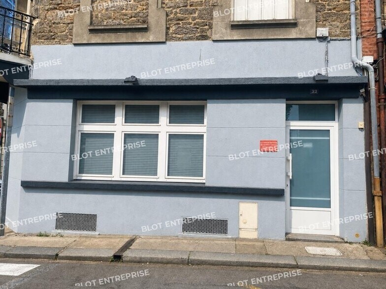 Bureau dans Dinard à vendre - Photo de l’immeuble – Image 2 sur 10