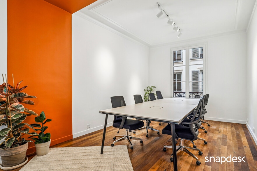 55 Rue Des Petites Ecuries, Paris à louer - Photo de l’immeuble – Image 3 sur 6