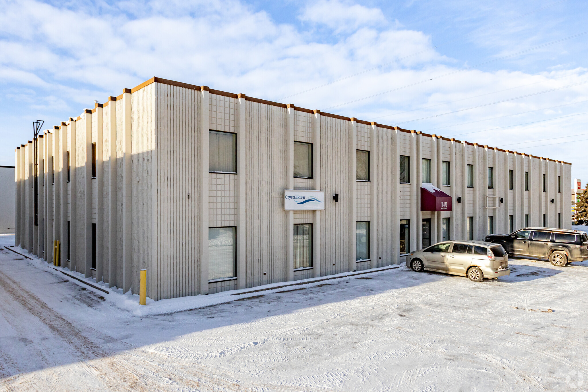 10470 176 St NW, Edmonton, AB à louer Photo principale– Image 1 sur 4