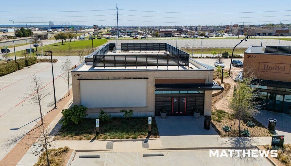 2961 State Highway 161 hwy, Grand Prairie, TX à louer - Photo de l’immeuble – Image 2 sur 5