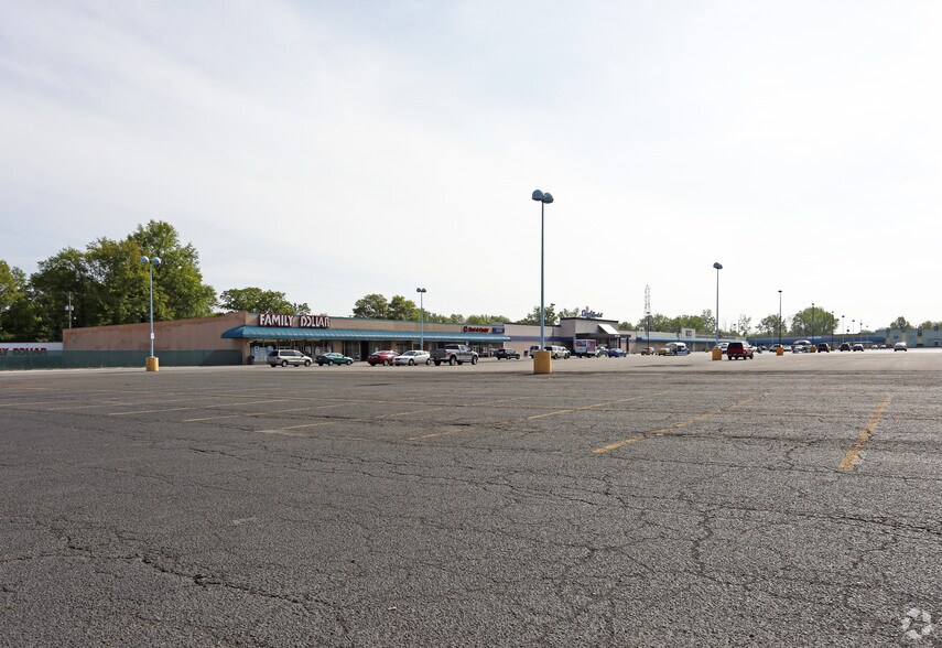 120-260 W Northern Ave, Lima, OH à louer - Photo principale – Image 1 sur 8