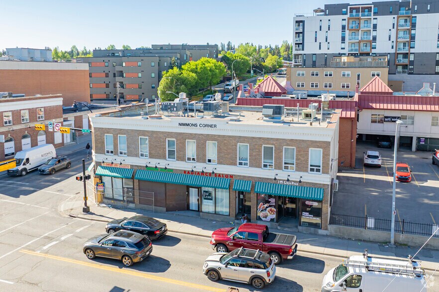 1431-1439 17 Ave SW, Calgary, AB à louer - Photo de l’immeuble – Image 2 sur 3