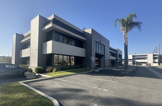 Plus de détails pour 1585 S D St, San Bernardino, CA - Bureau à louer