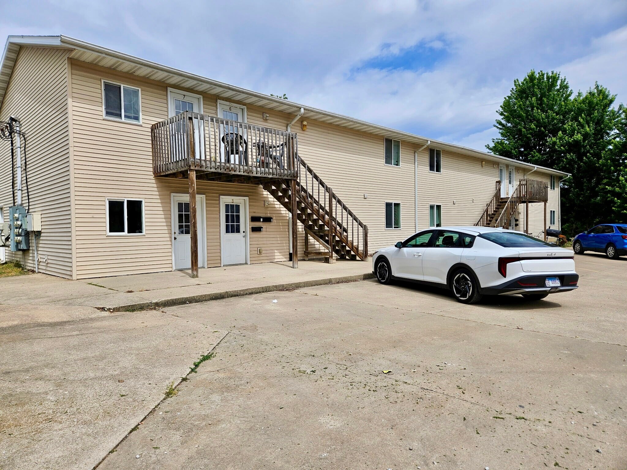 601-605 W Orchard St, Macomb, IL à vendre Photo de l’immeuble– Image 1 sur 12