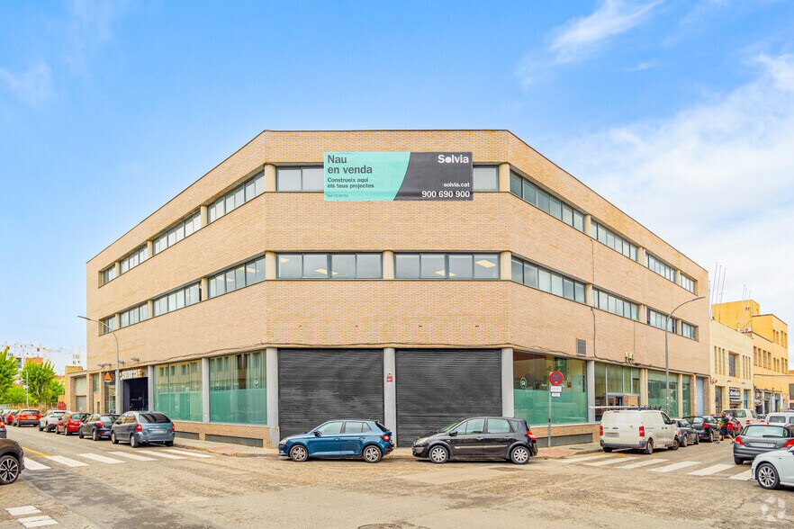 Industriel/Logistique dans Mataró, Barcelona à vendre - Photo principale – Image 1 sur 2