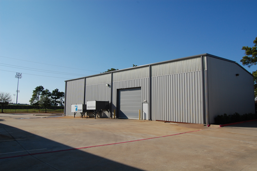 10210 Fairbanks North Houston Rd, Houston, TX à louer - Photo de l’immeuble – Image 3 sur 4