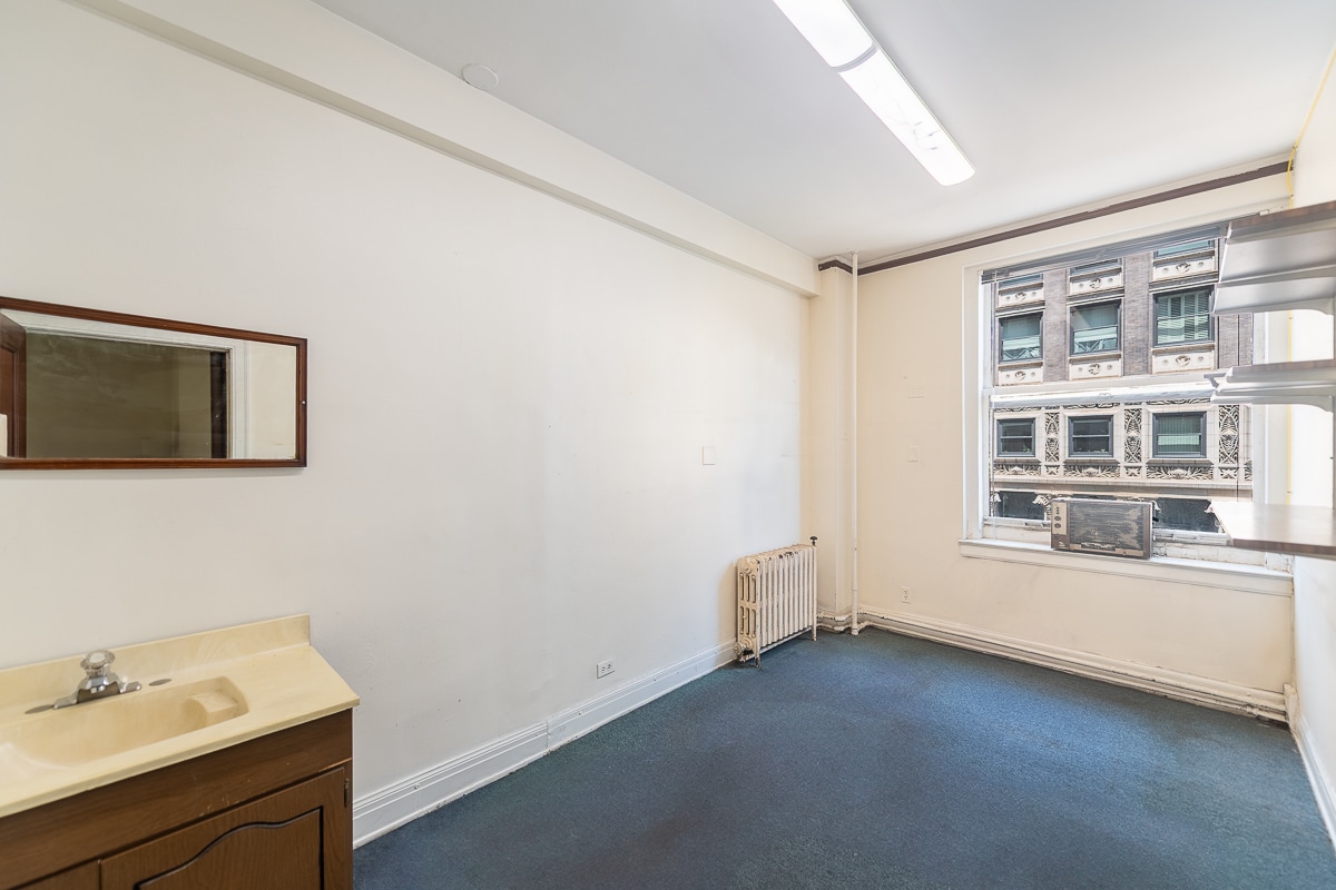 8 S Michigan Ave, Chicago, IL à louer Photo intérieure– Image 1 sur 3