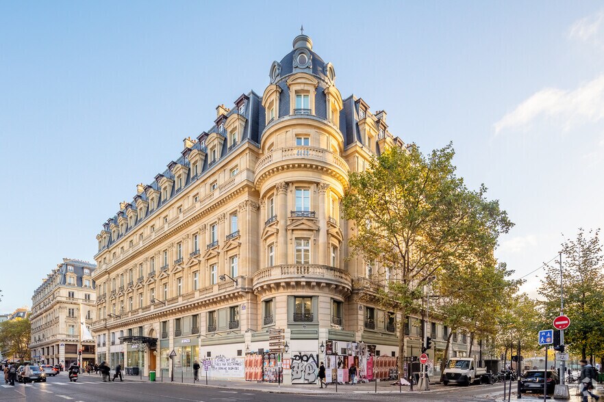 40 Rue Du Louvre, Paris à louer - Photo de l’immeuble – Image 3 sur 23