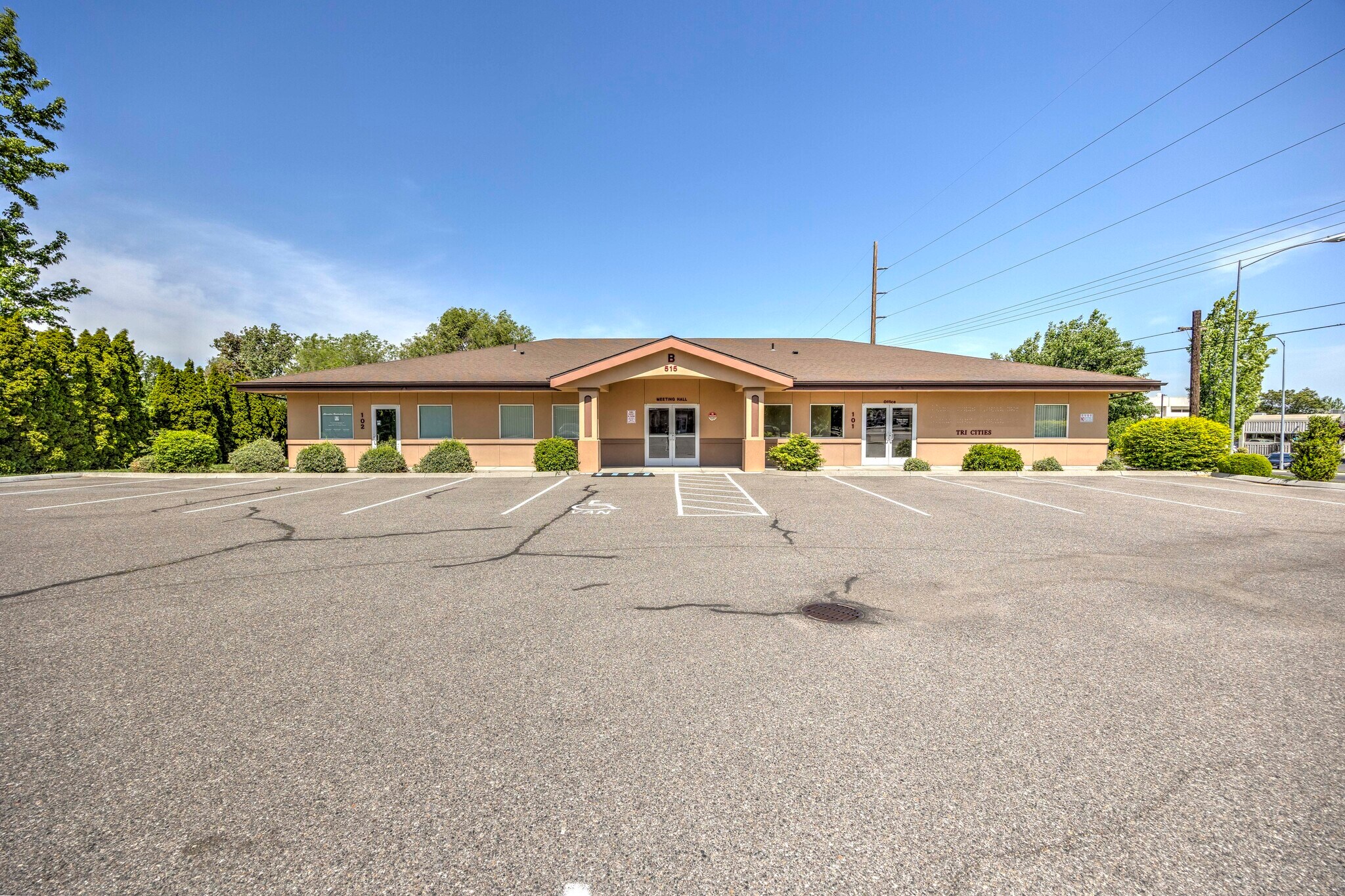 515 N Neel St, Kennewick, WA à louer Photo principale– Image 1 sur 12