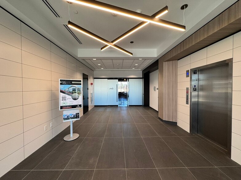 703 Slater Rd, Morrisville, NC à vendre - Photo intérieure – Image 3 sur 17