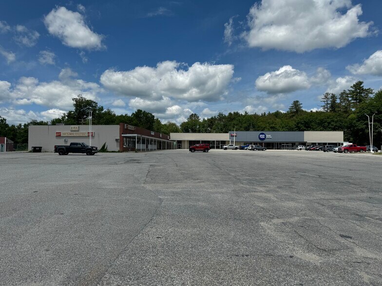 179 Main St, South Paris, ME à louer - Photo de l’immeuble – Image 3 sur 15