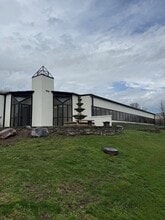 1550 Magnolia Dr, Cincinnati, OH à louer Photo de l’immeuble– Image 1 sur 1