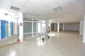 Local commercial dans Alcanar, Tarragona à louer Photo intérieure– Image 2 sur 16