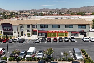 Plus de détails pour 31900 Mission Trl, Lake Elsinore, CA - Local commercial à louer