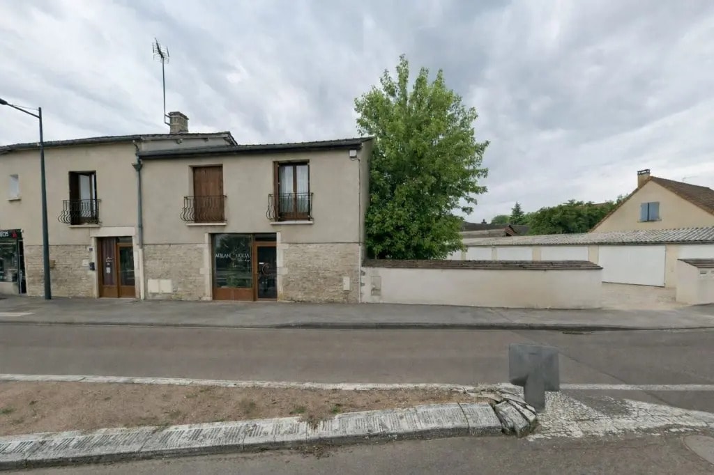 Local commercial dans Beaune à vendre Photo de l’immeuble– Image 1 sur 8