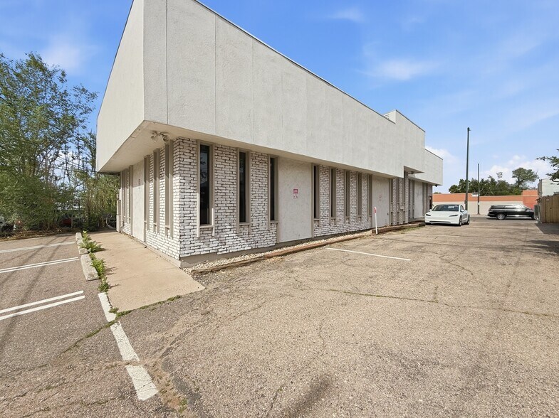 4219 S Broadway, Englewood, CO à vendre - Photo de l’immeuble – Image 2 sur 30