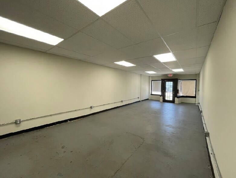 123 E Kalamazoo St, Lansing, MI à louer - Photo intérieure – Image 3 sur 4
