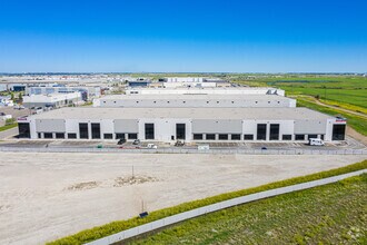 7880 66th St SE, Calgary, AB - Vue aérienne  vue de carte - Image1