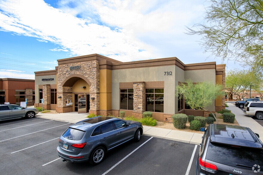 7312 E Deer Valley, Scottsdale, AZ à vendre - Photo de l’immeuble – Image 2 sur 3