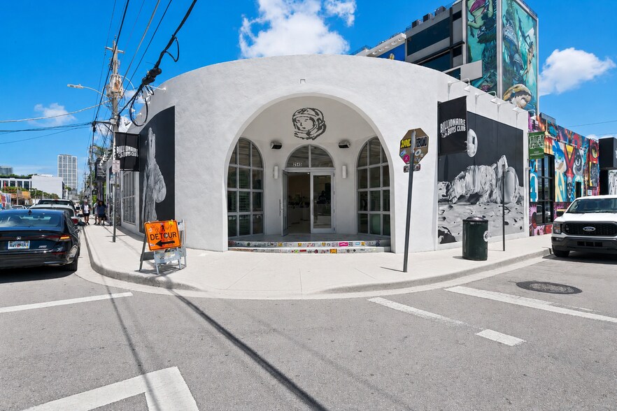2545 NW 3rd Ave, Miami, FL à louer - Photo de l’immeuble – Image 2 sur 11