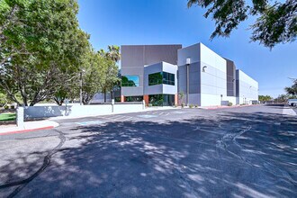 2075 W Obispo Ave, Gilbert, AZ à louer Photo intérieure– Image 1 sur 11
